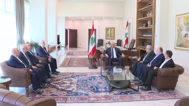 President Aoun hosting Loyalty to Resistance bloc's delegation